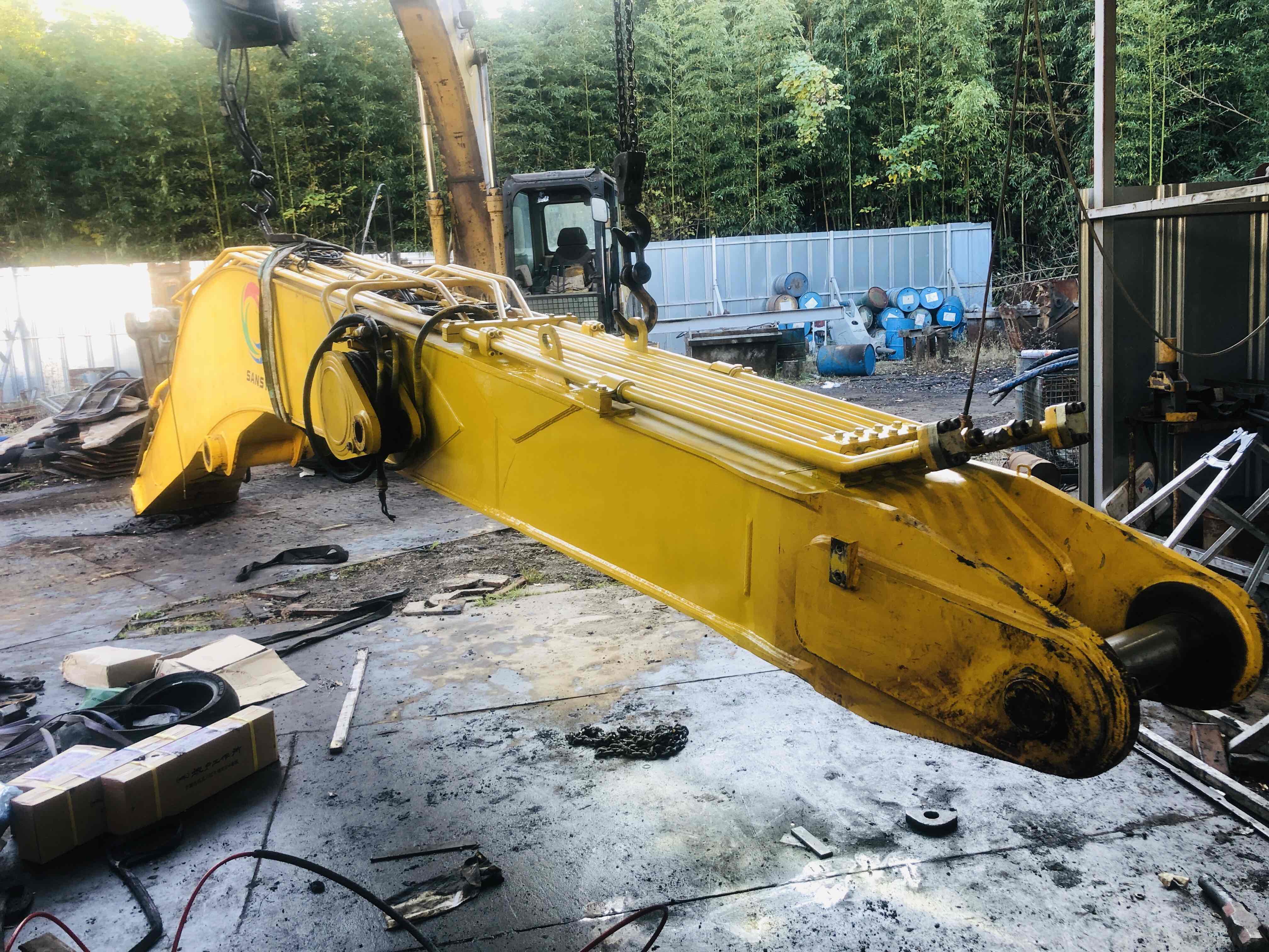 ブーム折損修理 写真2